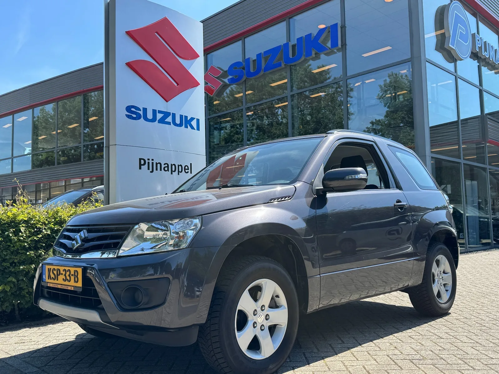 Suzuki Grand Vitara (2014) — foto 1