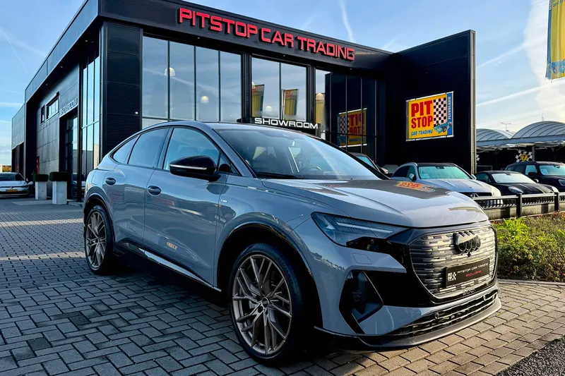 Audi Q4 e-tron (2024)