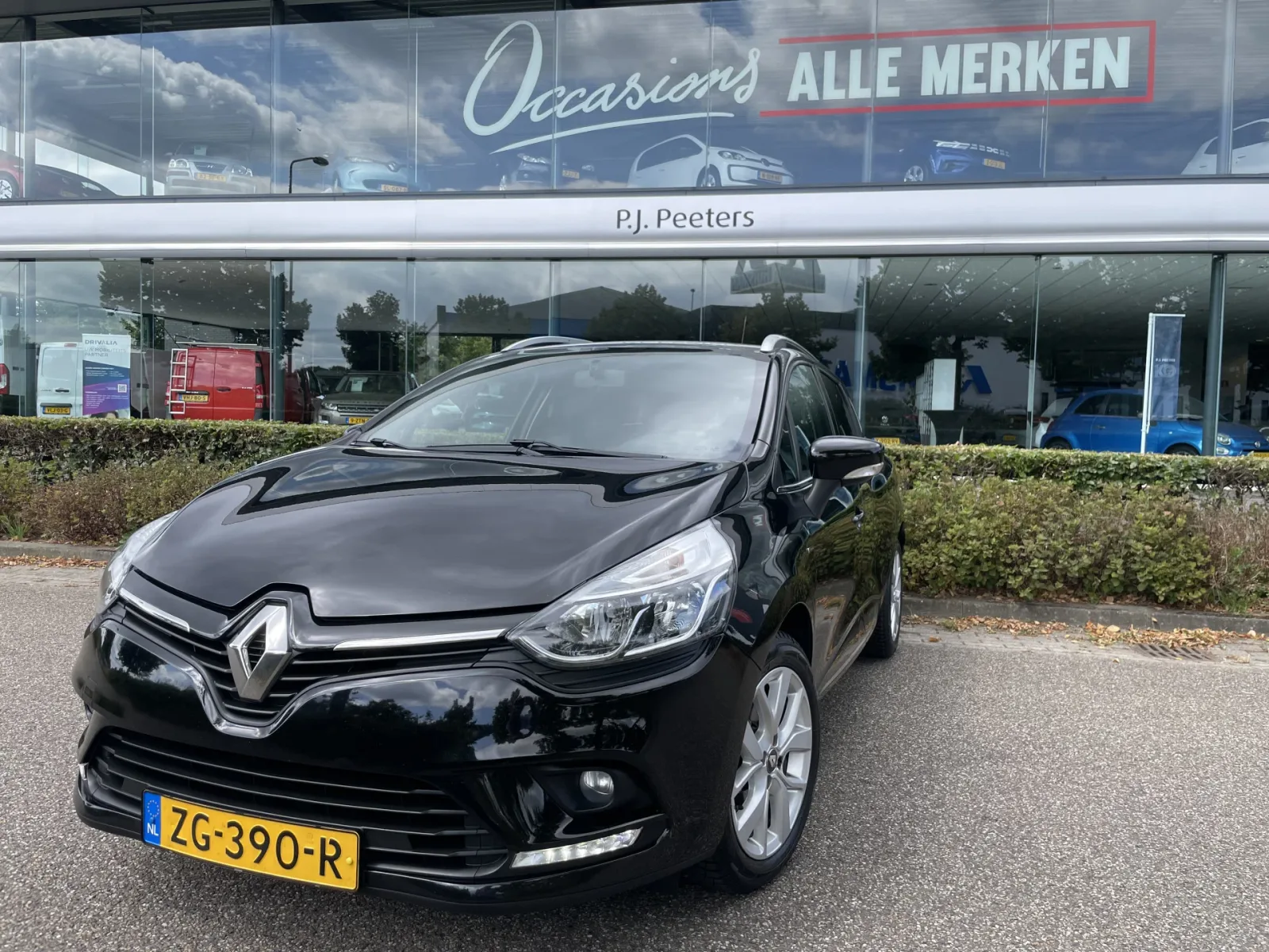 Renault Clio (2018) — foto 1
