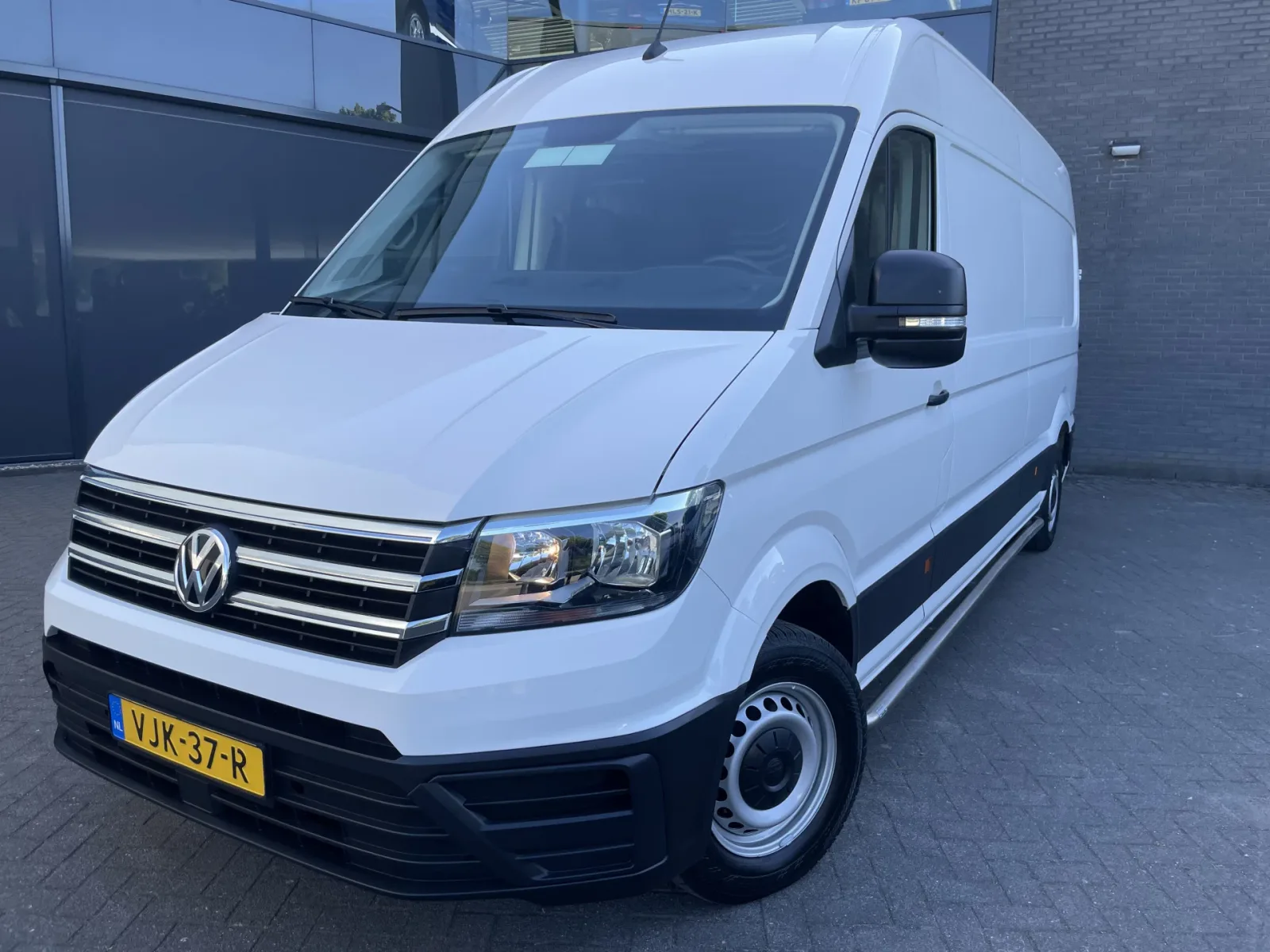 Volkswagen Crafter (2021) — foto 1