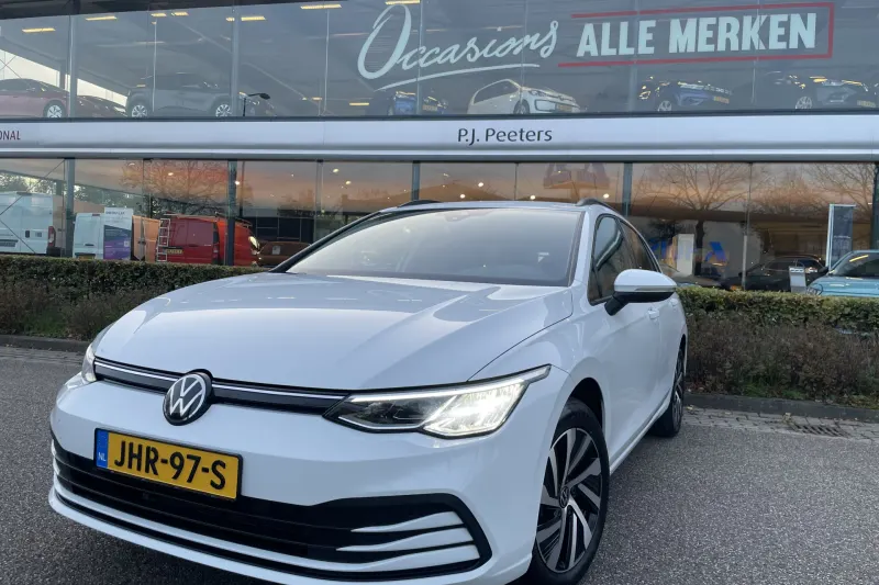 Volkswagen Golf (2021)