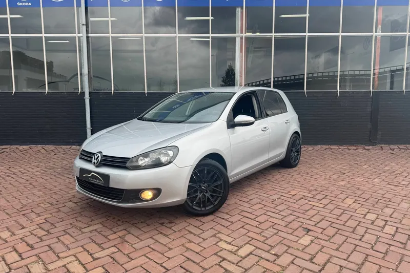 Volkswagen Golf (2010)