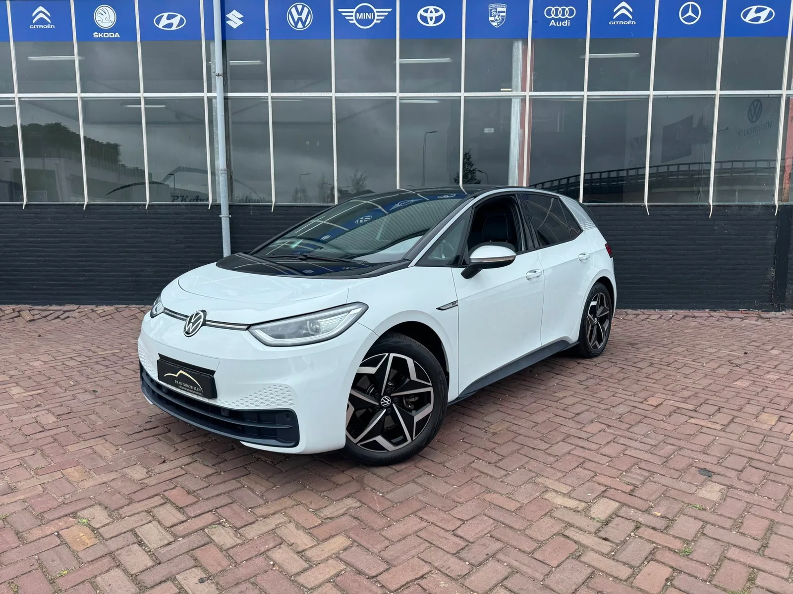 Volkswagen ID.3 (2020) — foto 1