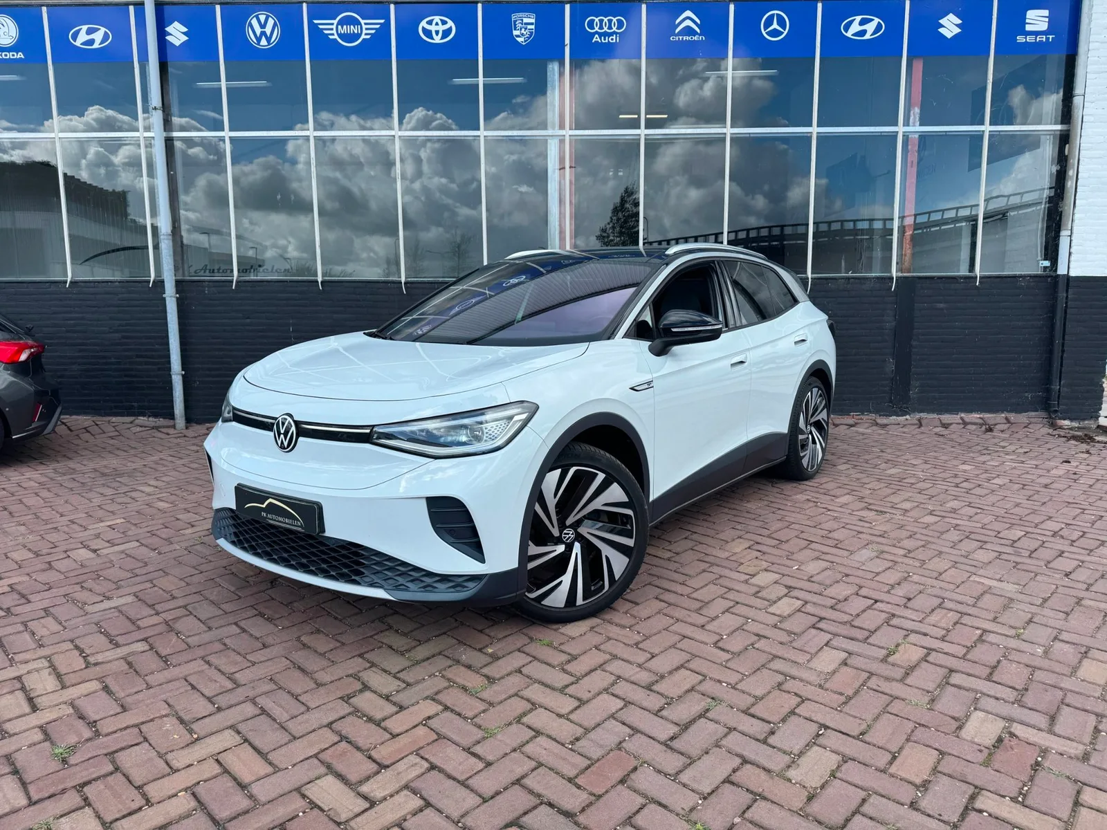 Volkswagen ID.4 (2020) — foto 1
