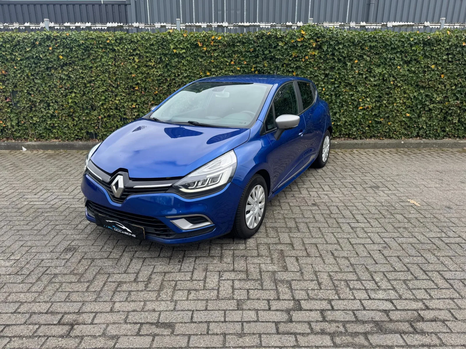 Renault Clio (2017) — foto 1
