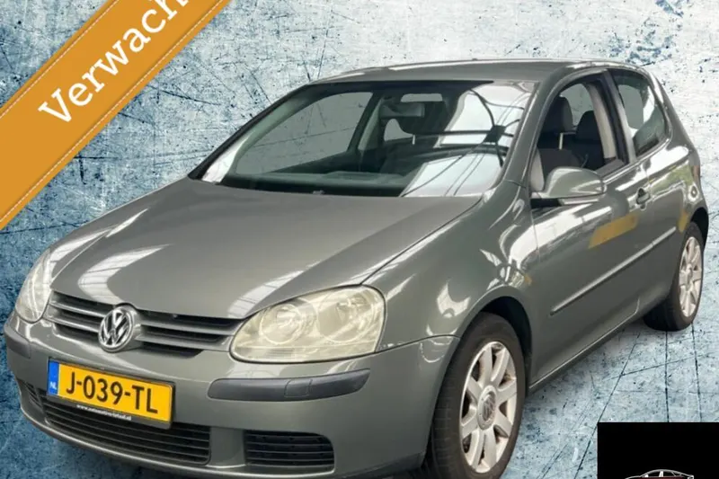 Volkswagen Golf (2004)
