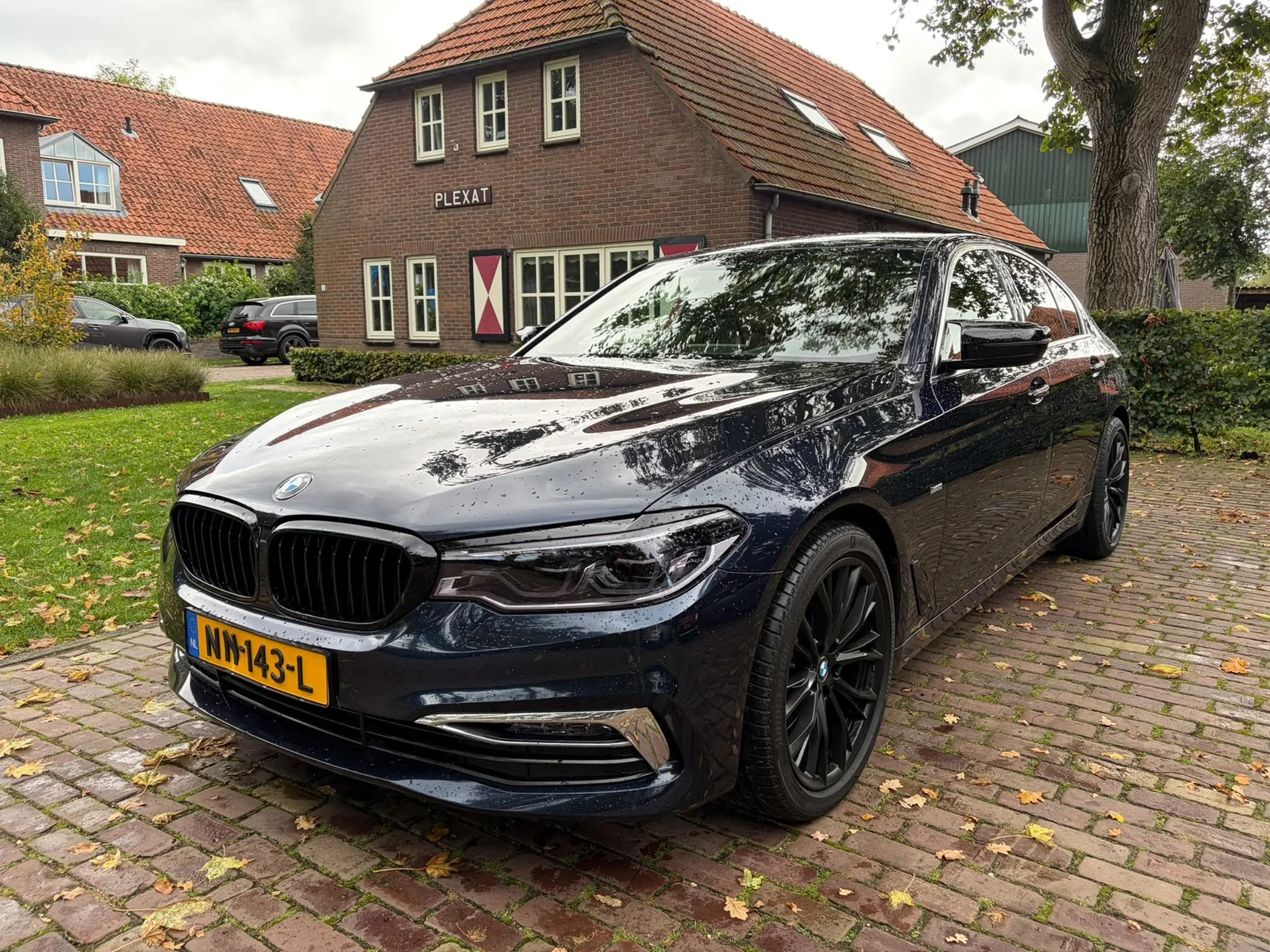 BMW 5-Serie (2017) — foto 1
