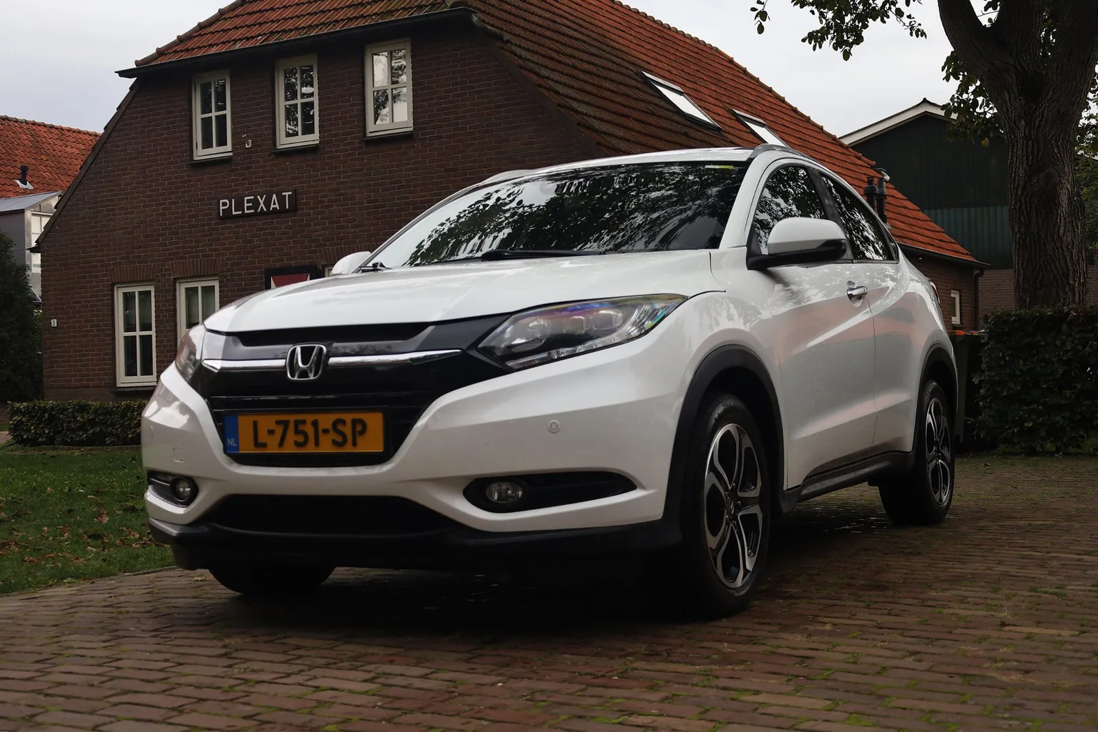 Honda HR-V (2017) — foto 1