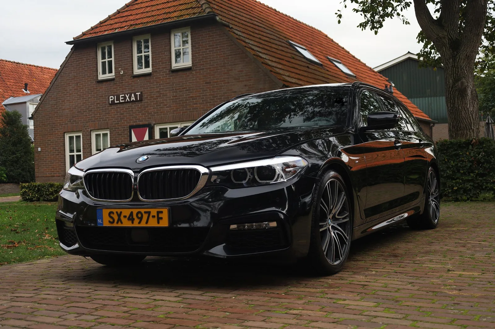BMW 5-Serie (2018) — foto 1