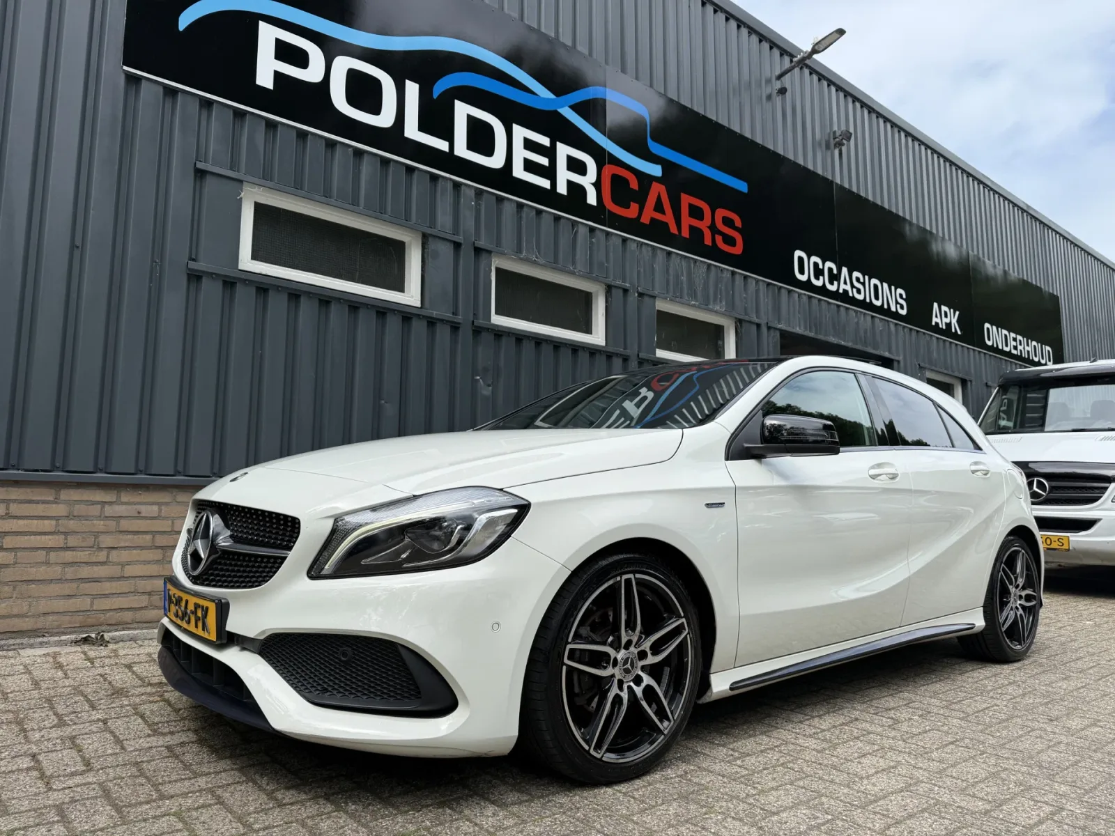 Mercedes-Benz A-Klasse (2017) — foto 1