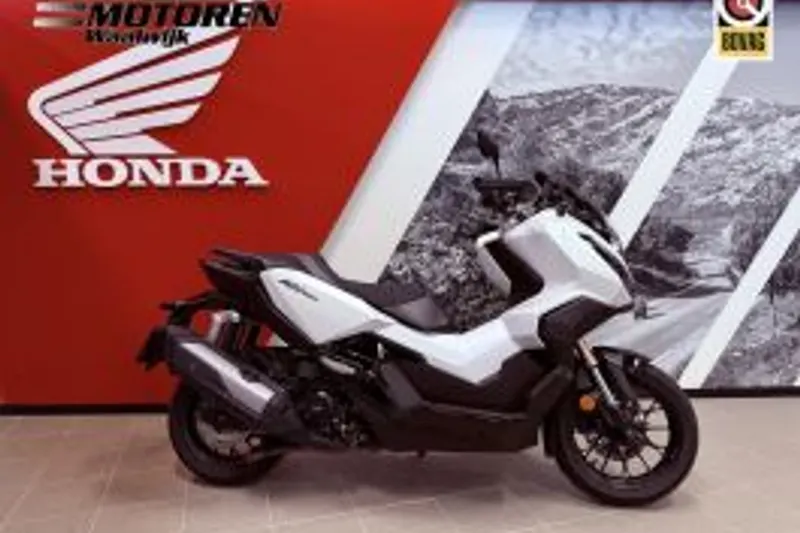 Honda Adv 350 (2024)