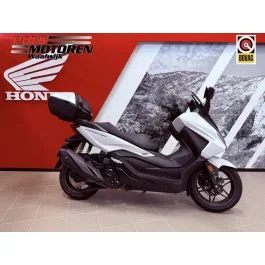 Honda Forza 350 (2025) — foto 1