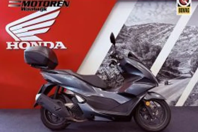 Honda PCX 125 (2021)