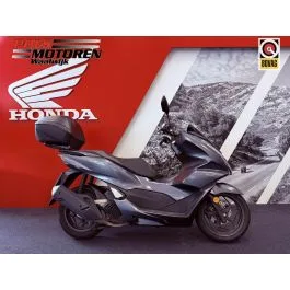 Honda PCX 125 (2021) — foto 1