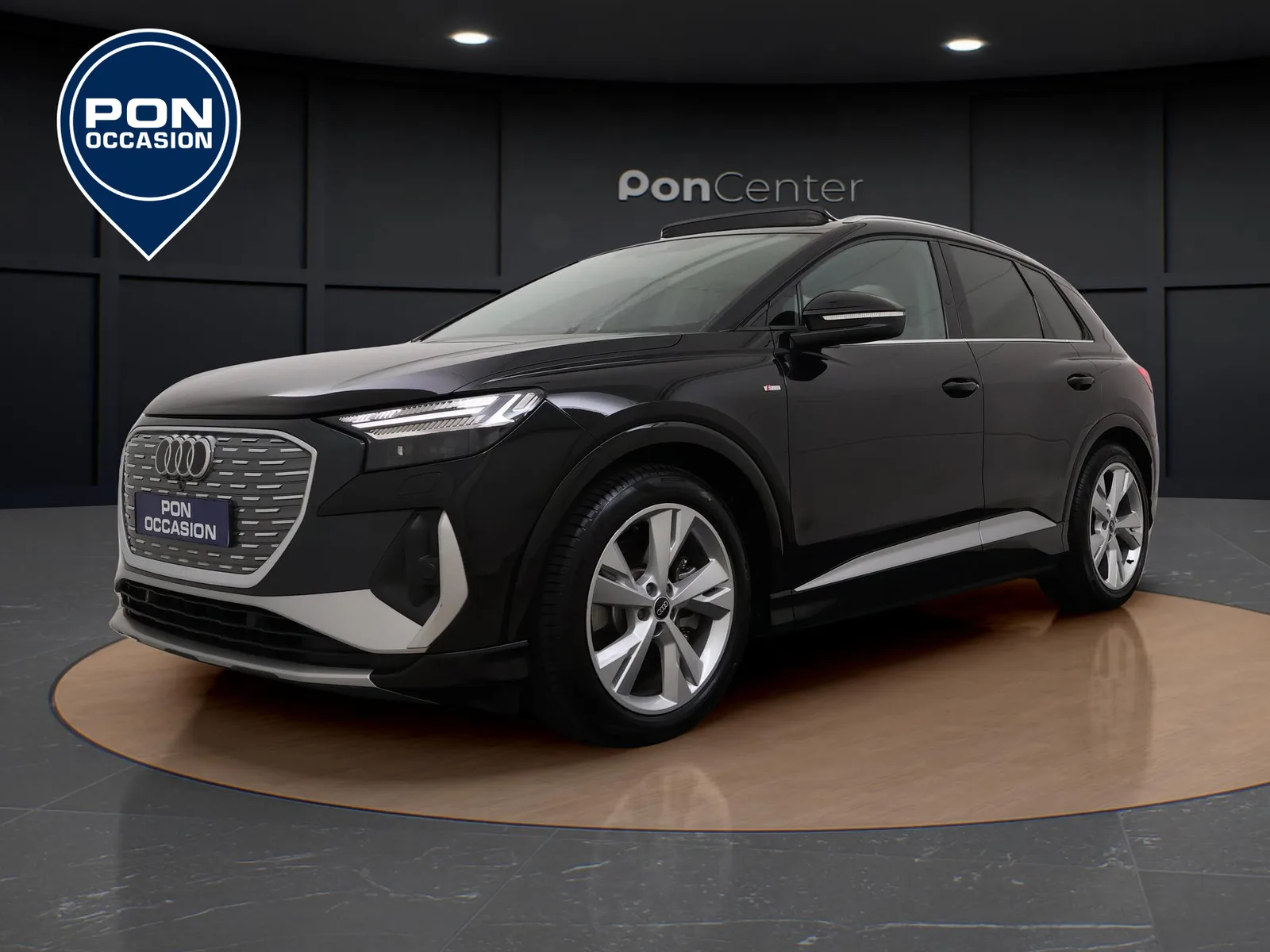 Audi Q4 e-tron (2022) — foto 1