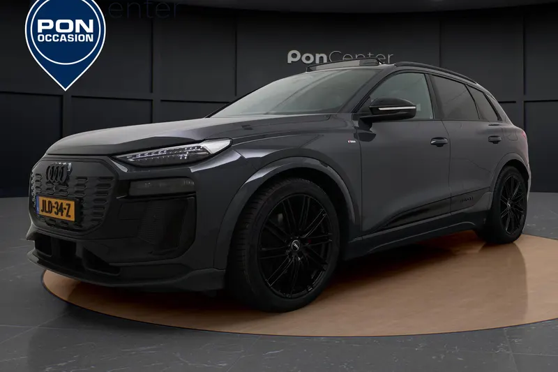 Audi Q6 e-tron (2025)