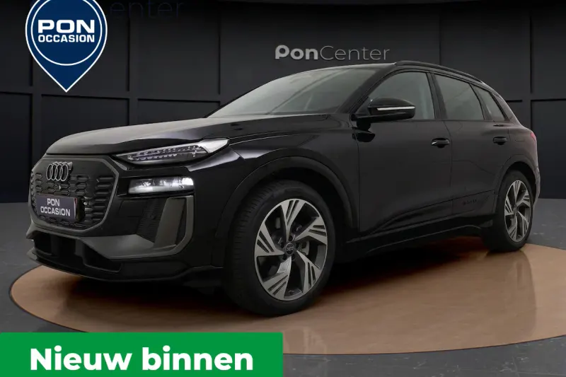 Audi Q6 e-tron (2024)