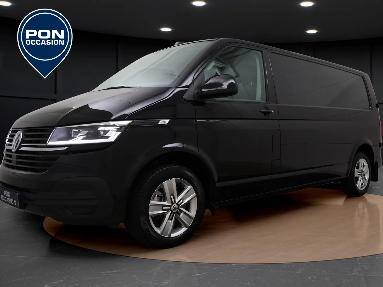 Volkswagen Transporter (2024) — foto 1