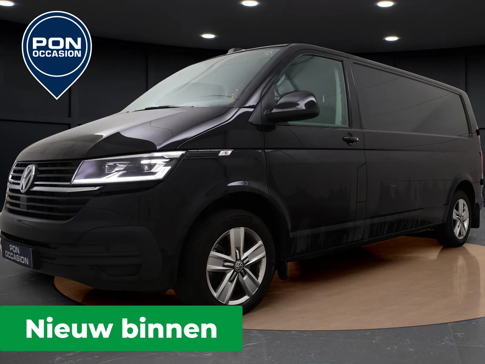 Volkswagen Transporter (2024) — foto 1