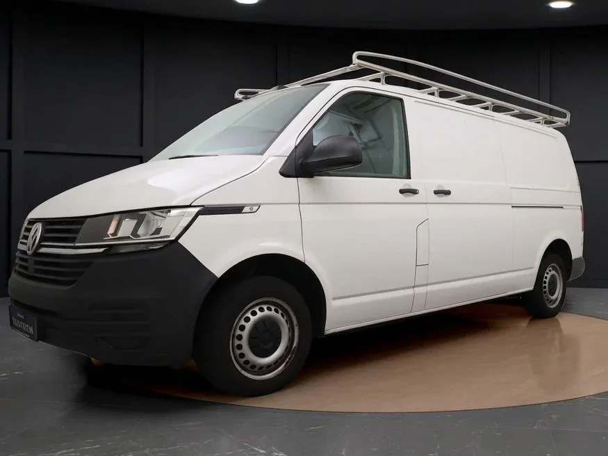 Volkswagen Transporter (2020) — foto 1