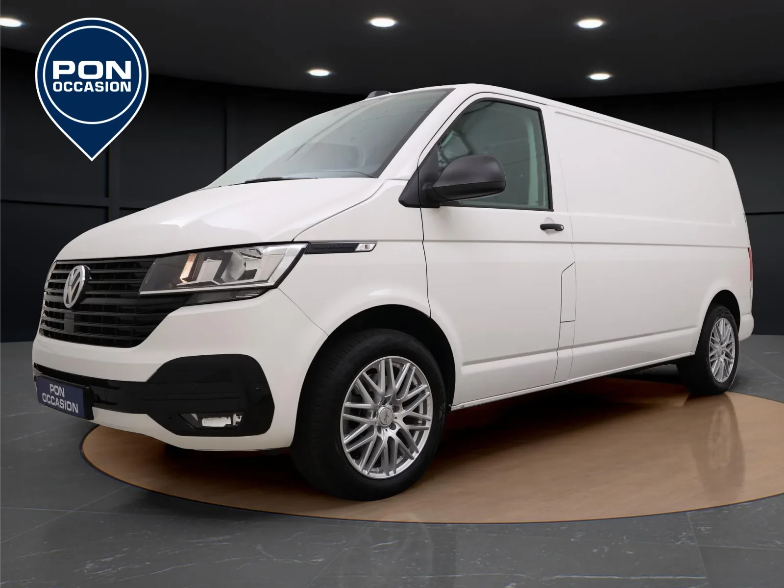 Volkswagen Transporter (2023) — foto 1