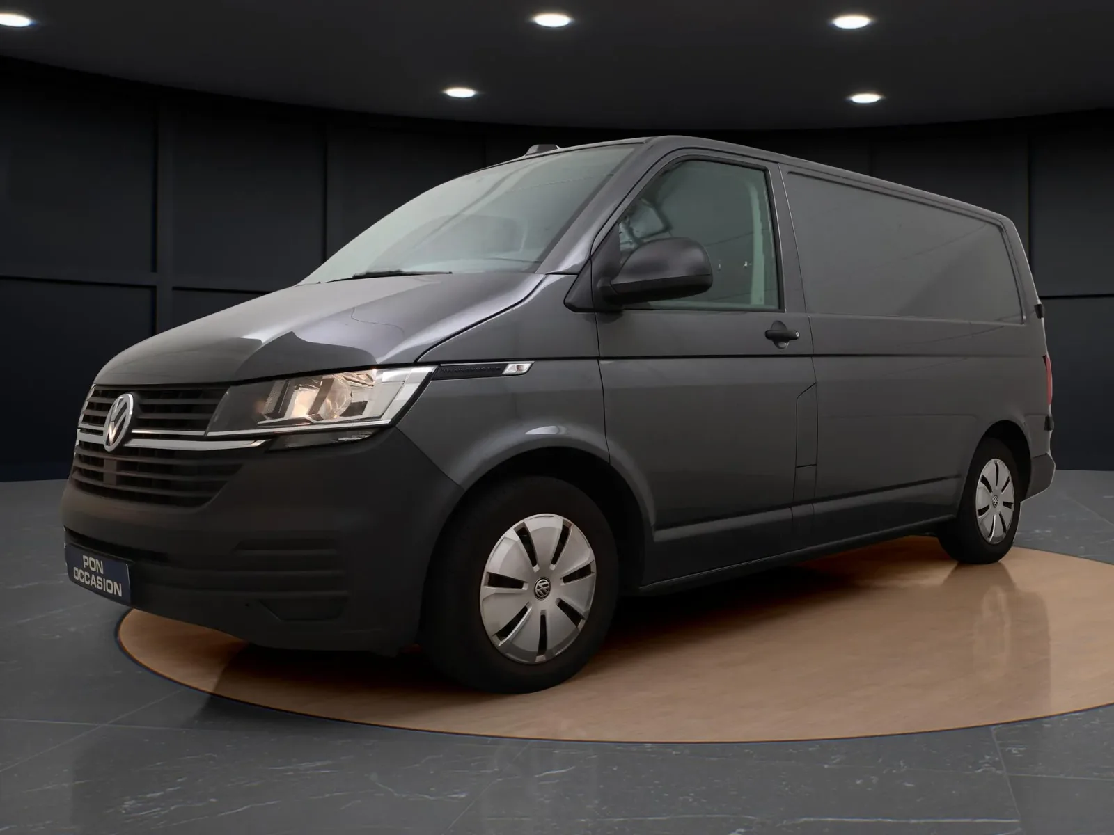 Volkswagen Transporter (2022) — foto 1