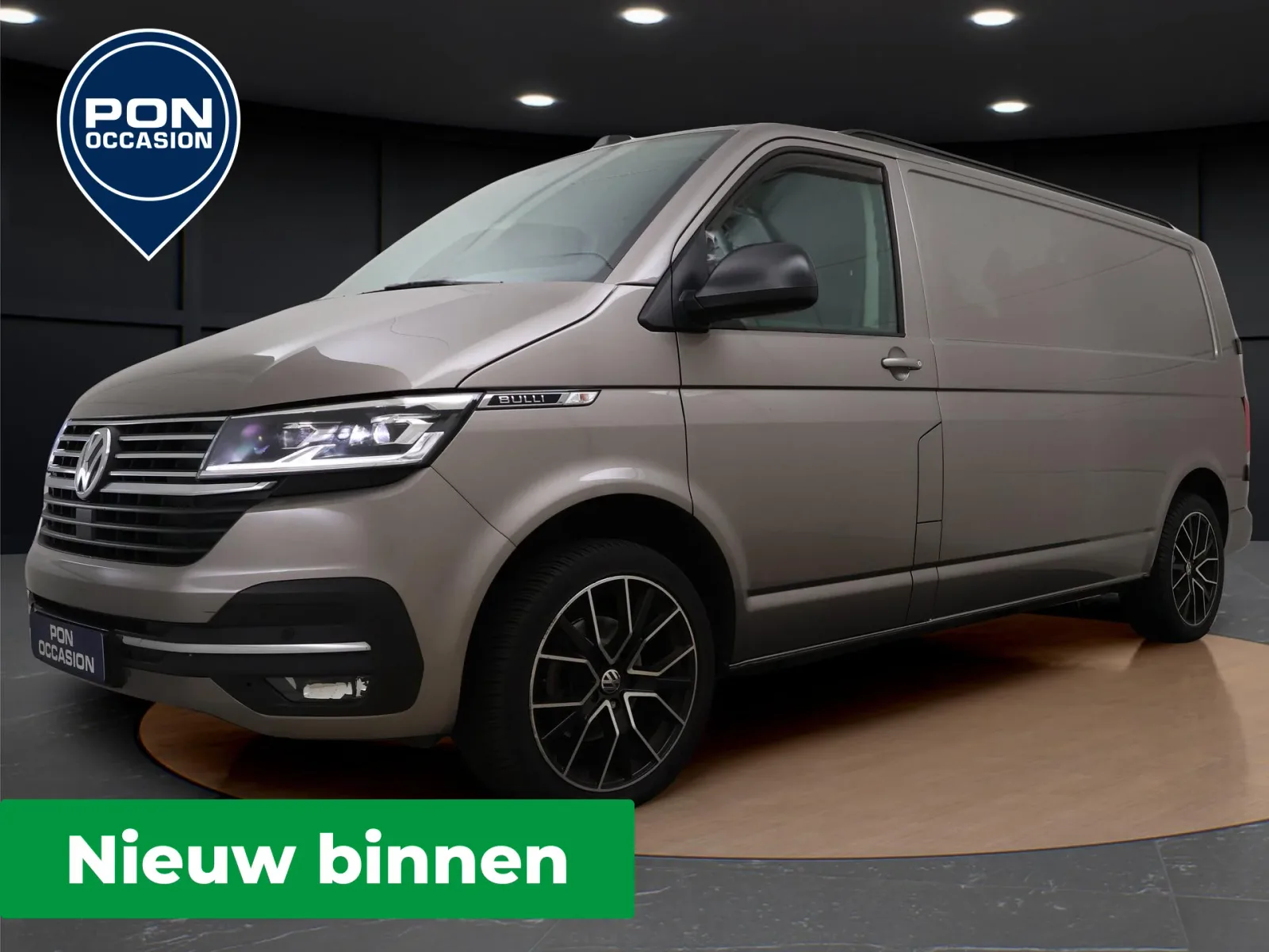 Volkswagen Transporter (2021) — foto 1