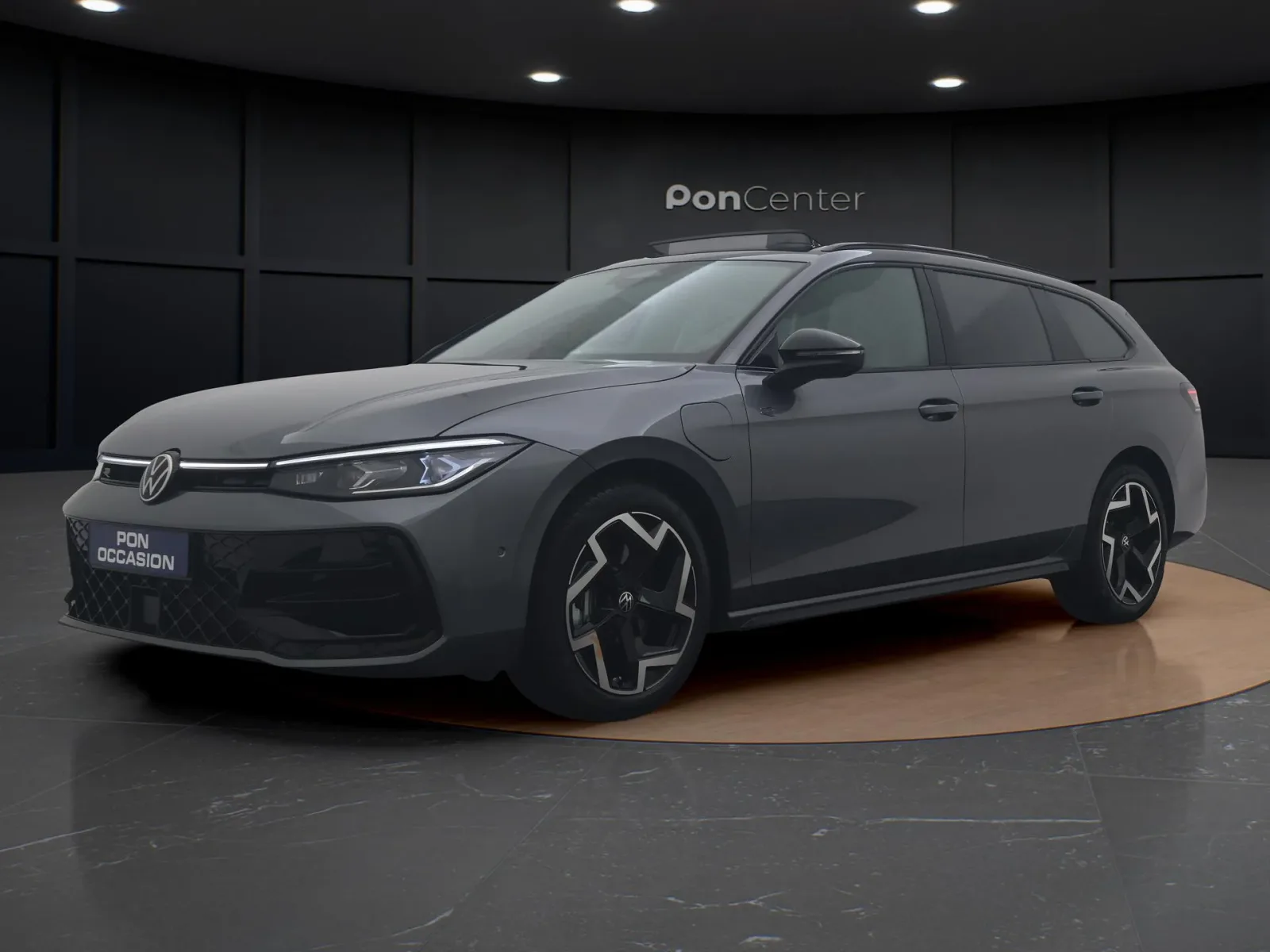 Volkswagen Passat (2025) — foto 1