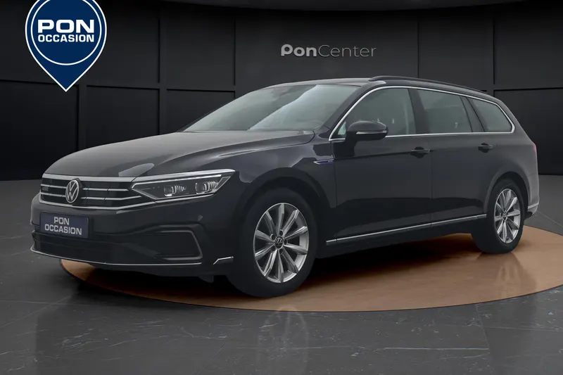 Volkswagen Passat (2022)