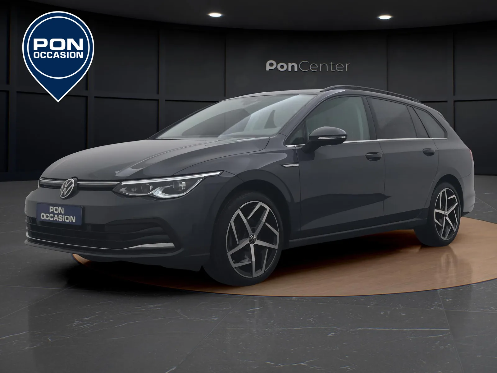 Volkswagen Golf (2022) — foto 1