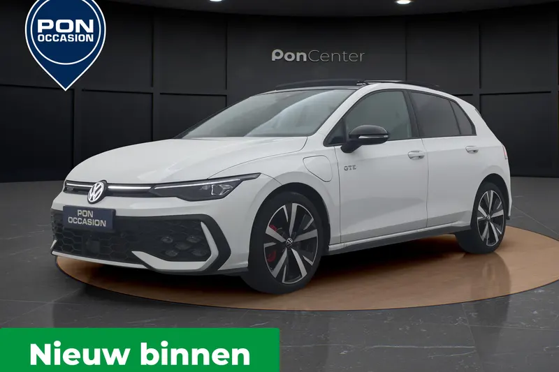 Volkswagen Golf (2025)