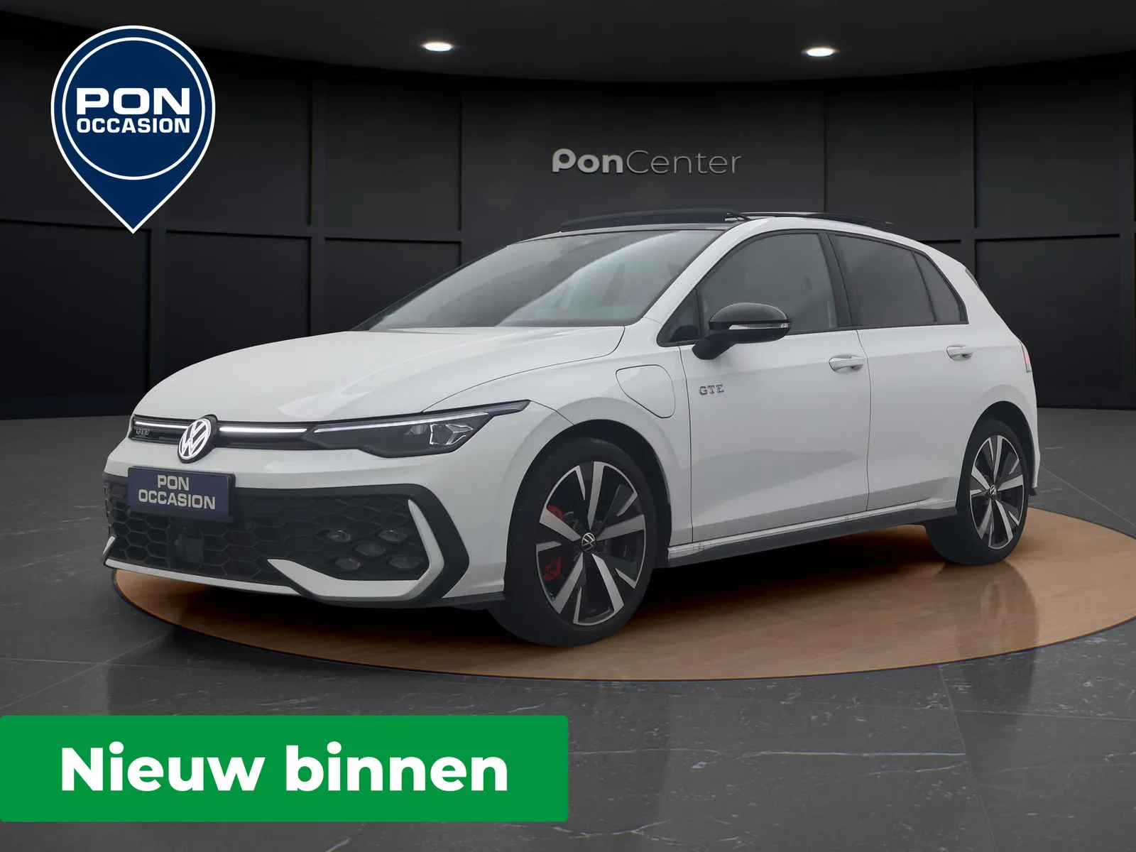 Volkswagen Golf (2025) — foto 1