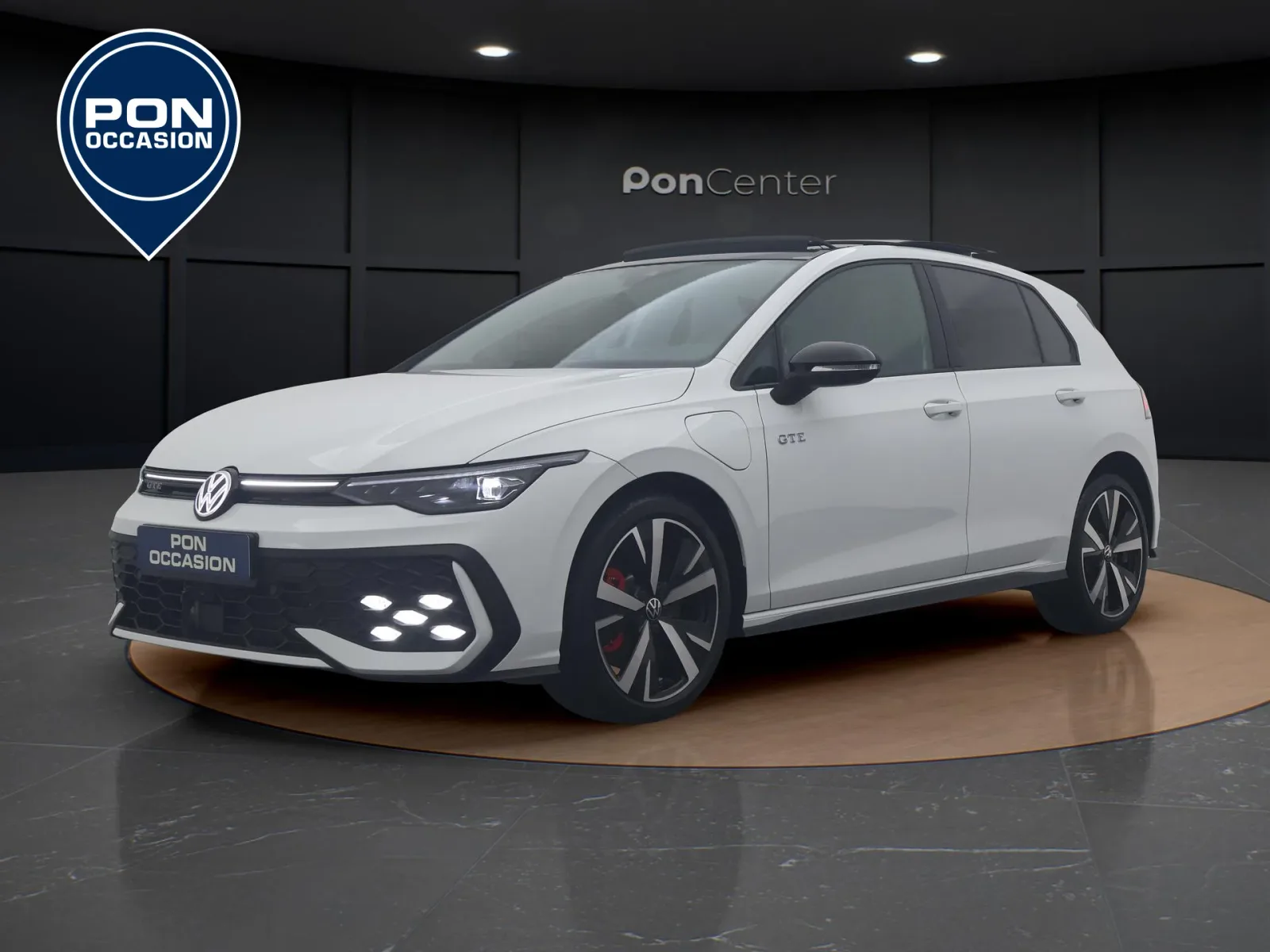 Volkswagen Golf (2025) — foto 1