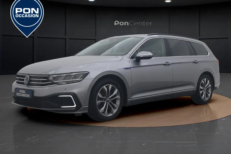 Volkswagen Passat (2022)