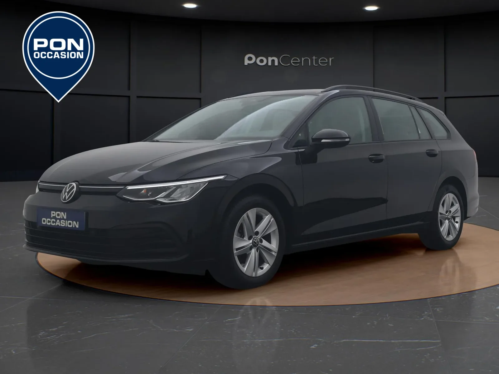 Volkswagen Golf (2022) — foto 1