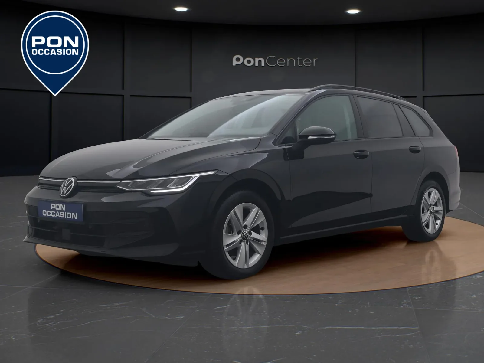 Volkswagen Golf (2024) — foto 1