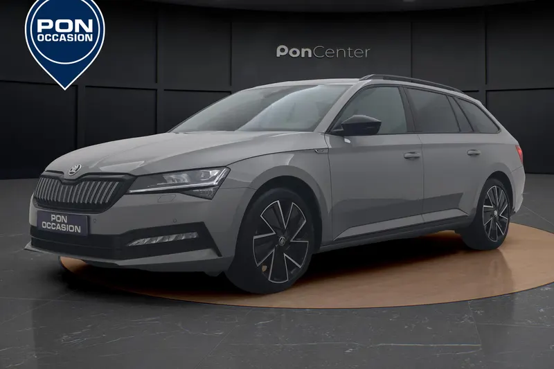 Škoda Superb (2023)