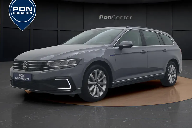 Volkswagen Passat (2022)