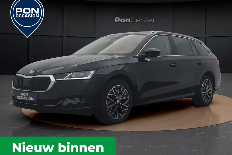 Škoda Octavia (2023)