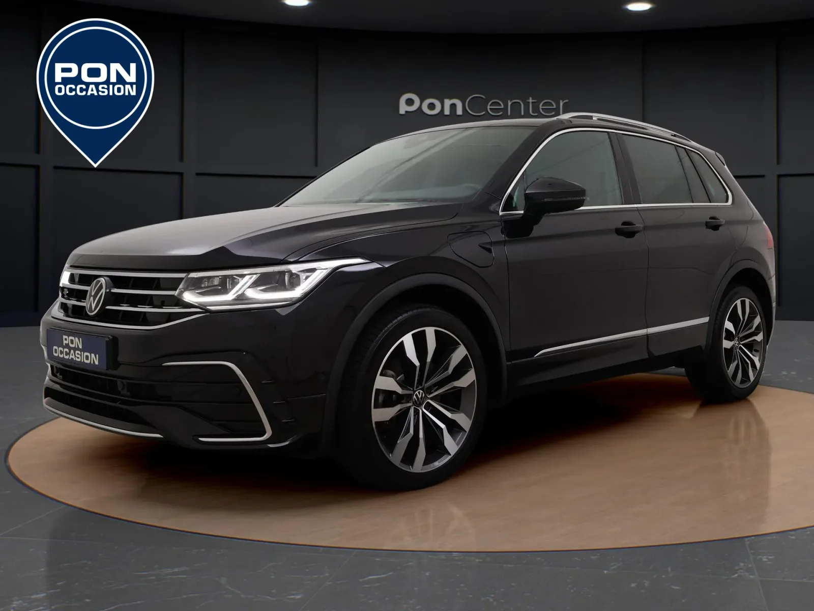 Volkswagen Tiguan (2022) — foto 1