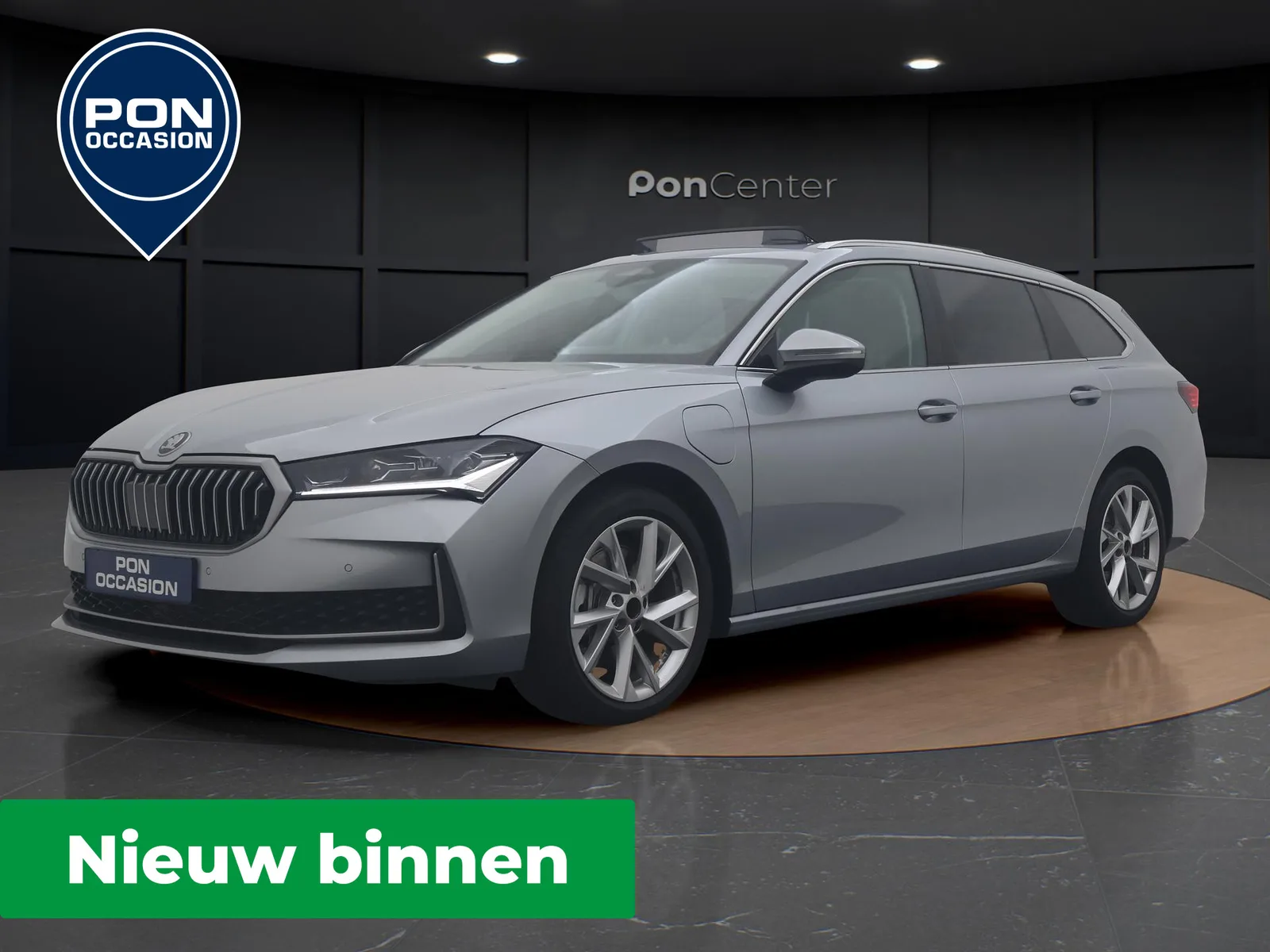 Škoda Superb (2025) — foto 1
