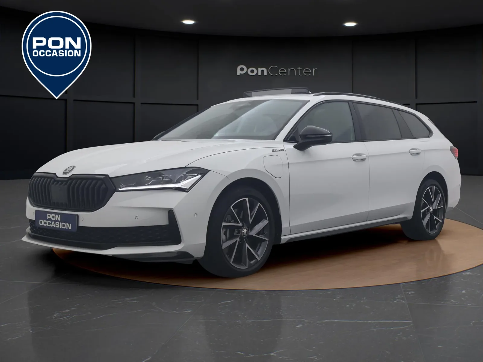 Škoda Superb (2025) — foto 1