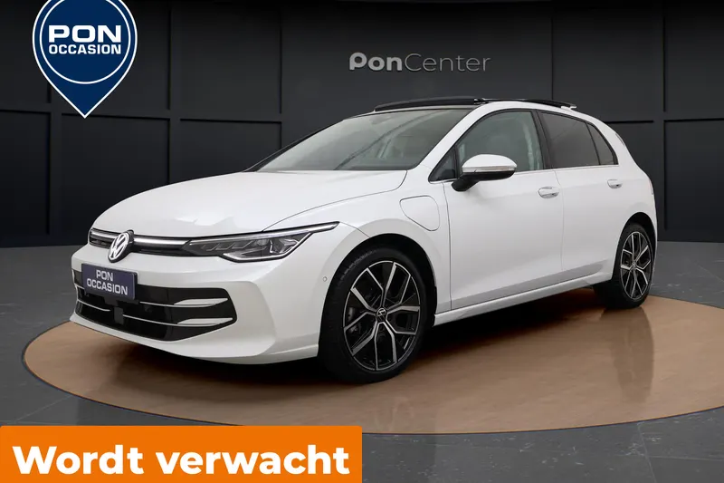 Volkswagen Golf (2025)