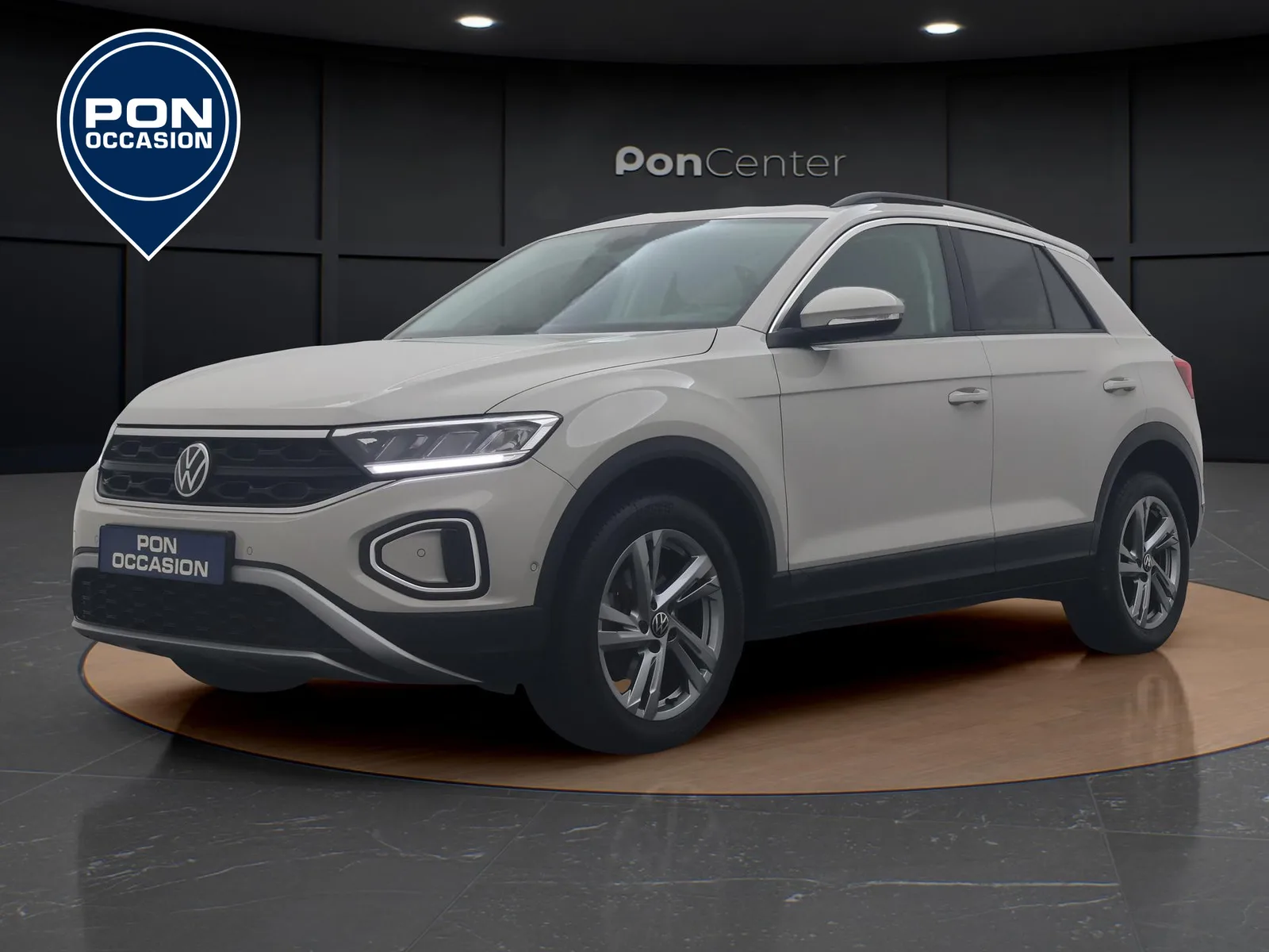 Volkswagen T-Roc (2022) — foto 1