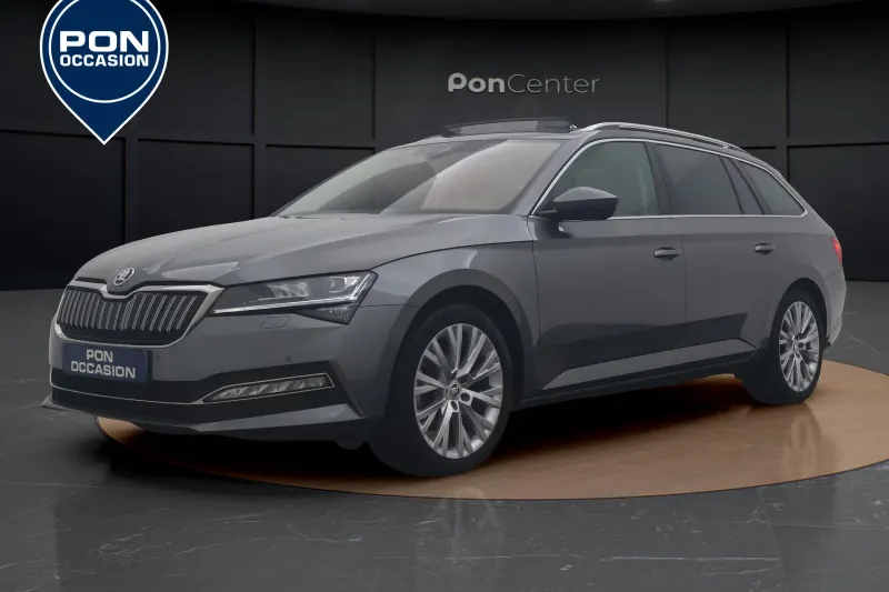 Škoda Superb (2023)