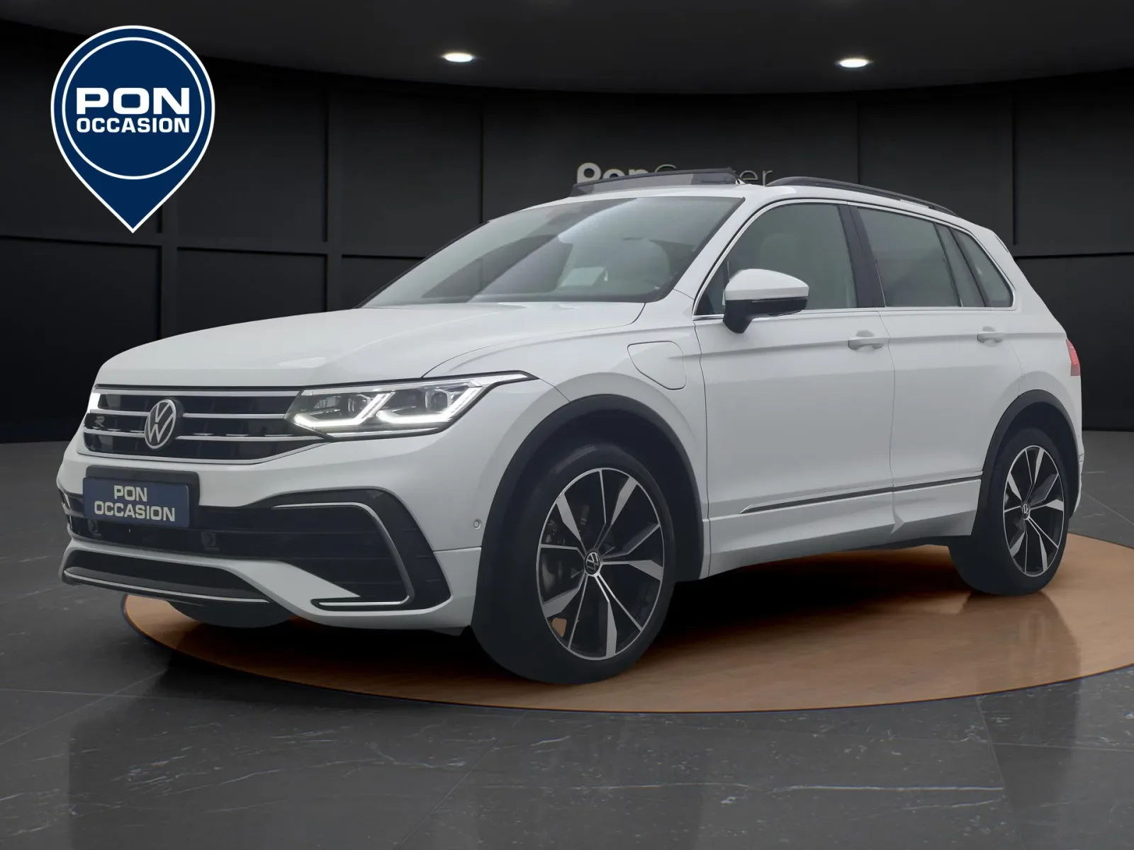Volkswagen Tiguan (2022) — foto 1