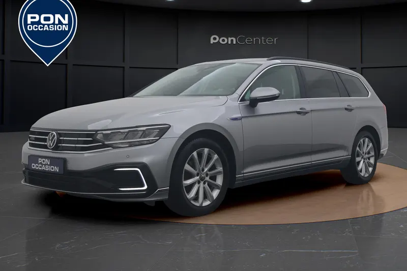 Volkswagen Passat (2022)