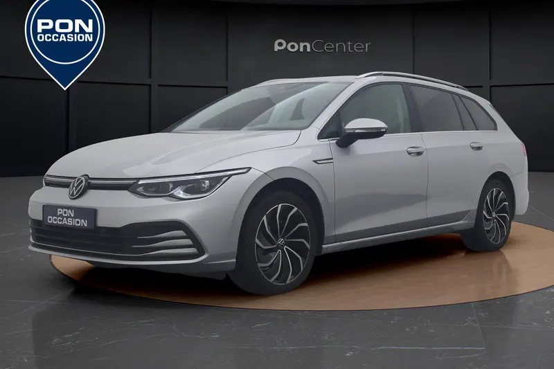 Volkswagen Golf (2023)