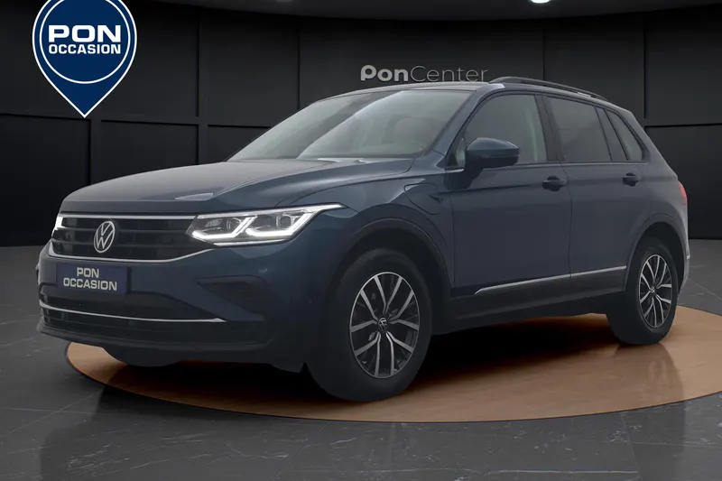 Volkswagen Tiguan (2023)