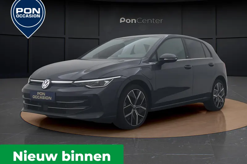 Volkswagen Golf (2024)